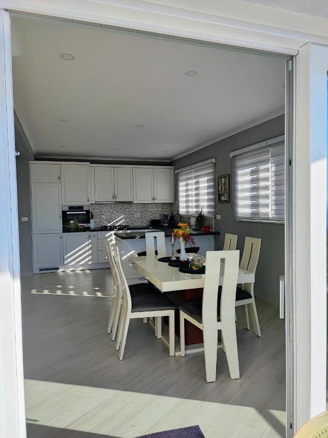Luxury Apartment Pape Baska Voda Luaran gambar