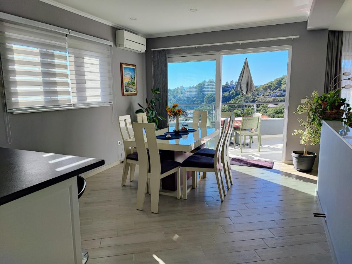 Luxury Apartment Pape Baska Voda Luaran gambar