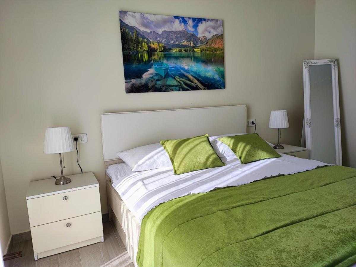Luxury Apartment Pape Baska Voda Luaran gambar