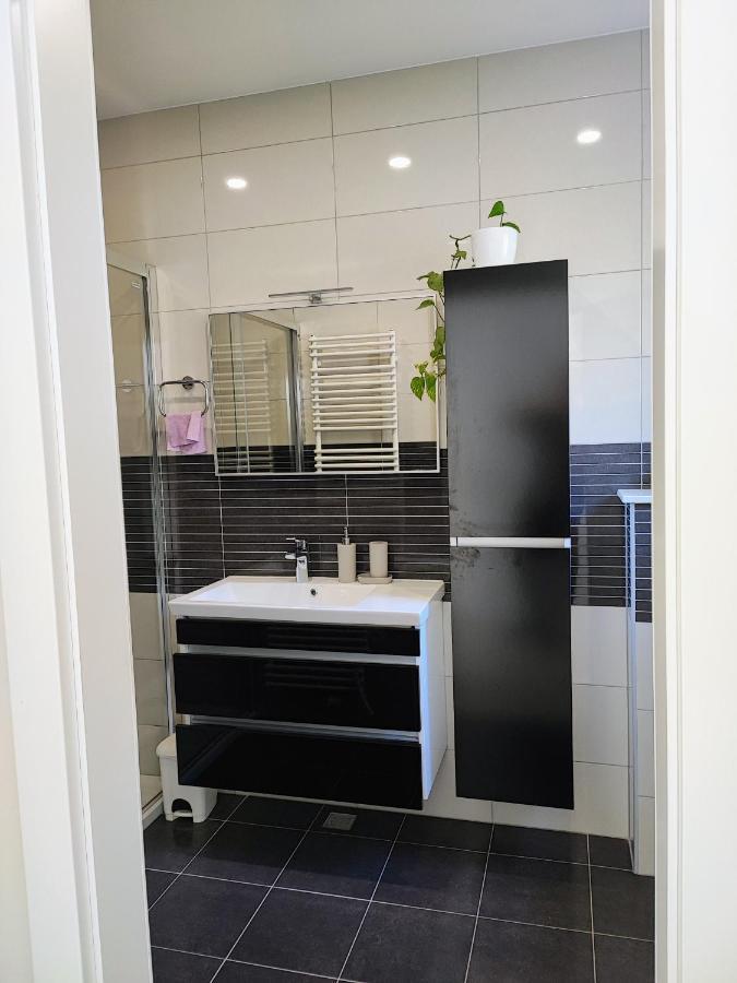 Luxury Apartment Pape Baska Voda Luaran gambar